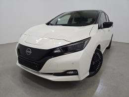Nissan Leaf N-Connecta LED-Xenon Navi KeylessGo Camera 360 Klima PDC ...