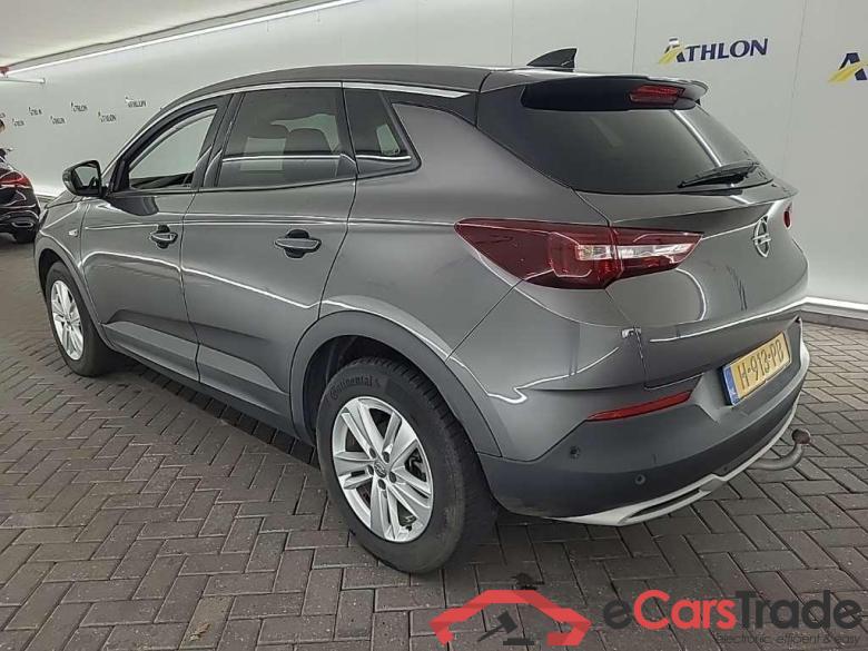 OPEL Grandland X 1.2 Turbo S&S 96kW Bus. Executive Auto 5D #4