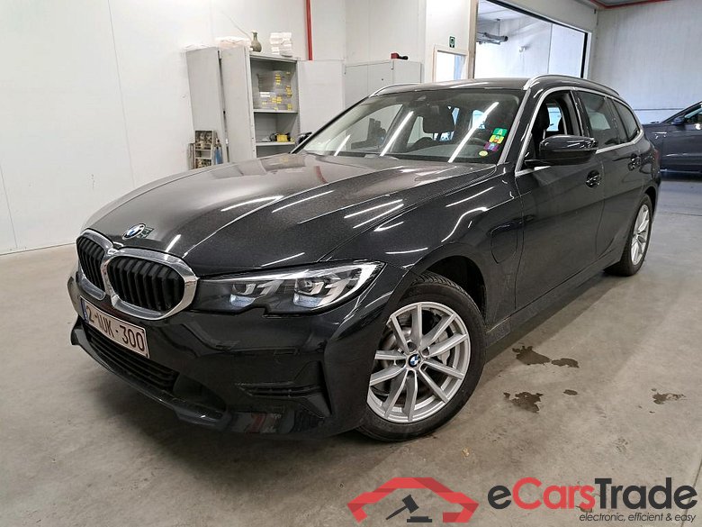 BMW - BMW 3 TOURING 330e xDrive 292PK Business Edition With Vernasca Heated Sport Seats * HYBRID *