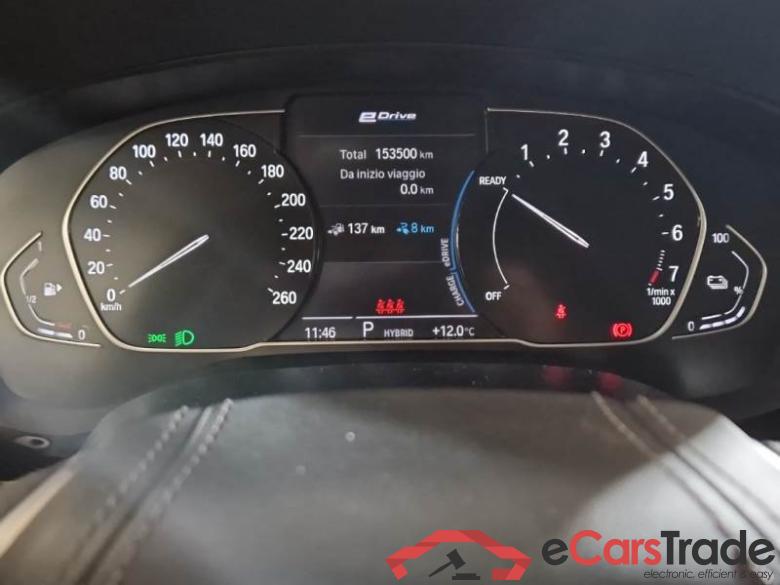 BMW 27 BMW SERIE 5 / 2020 / 4P / BERLINA 530E BUSINESS AUTO #4