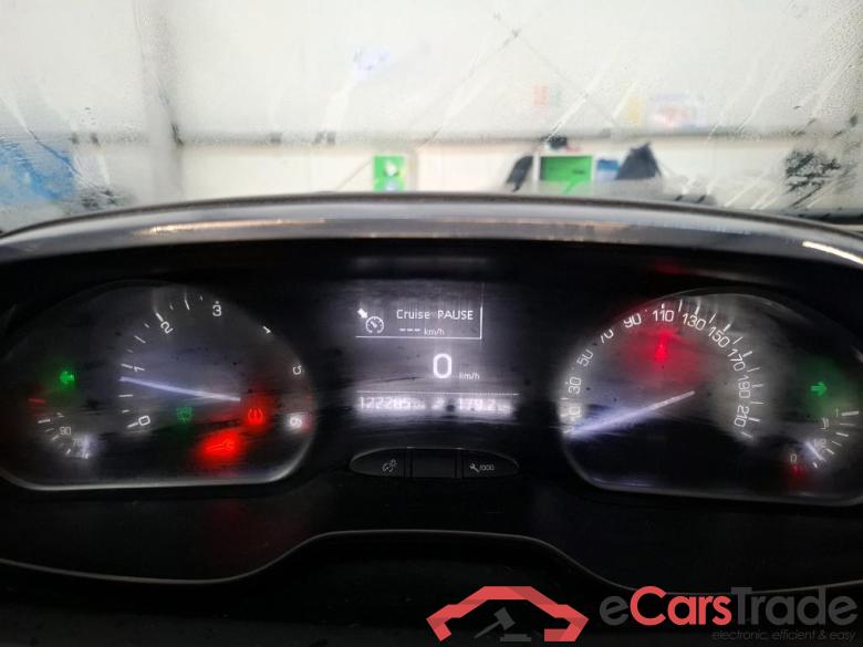 Peugeot BLUEHDI 100 S&S ALLURE BUSINESS 208 Allure Business 1.5 HDi 100CV BVM5 E6dT #6