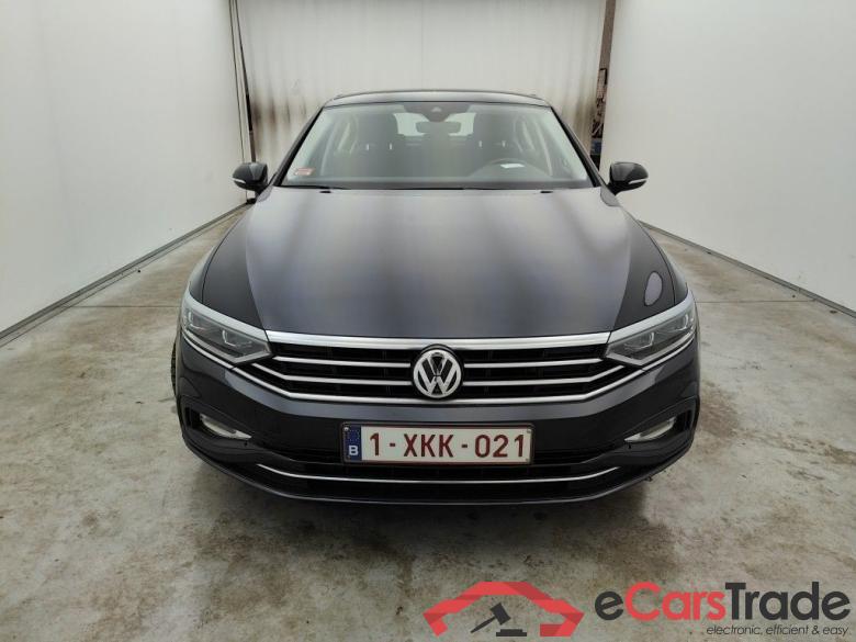 Volkswagen Passat 1.6 TDI SCR DSG7 Style Business 4d #1