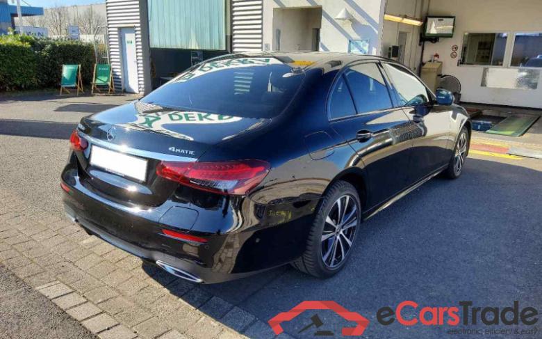 Mercedes-Benz E -Klasse Lim. (BM 213)(08.2016->) DE - Lim4 E 300 de EU6d, de AMG Line 4Matic (EURO 6d), (Facelift) 2020 - 2023 #3