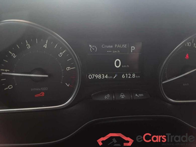 Peugeot 2008 (03.2013->) DE - SUV5 1.2 PureTech 110 EU6d-T, Allure (EURO 6d-TEMP), (Facelift) 2018 - 2019 #3