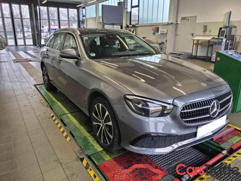 Mercedes-Benz E -Klasse T-Modell (BM 213)(06.2016->) DE - Kb5 E 300 de EU6d, T de Avantgarde 4Matic (EURO 6d), (Facelift) 2020 - 2023 #2