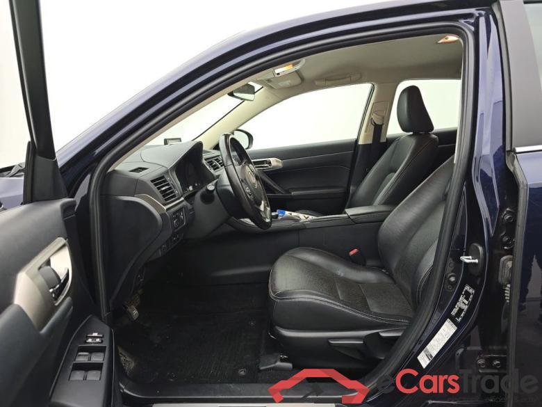 Lexus CT 200h Executive Line 5d #6