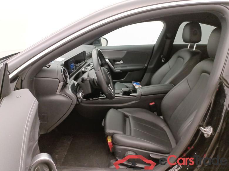 Mercedes-Benz CLA CLA 250 e 4d #6