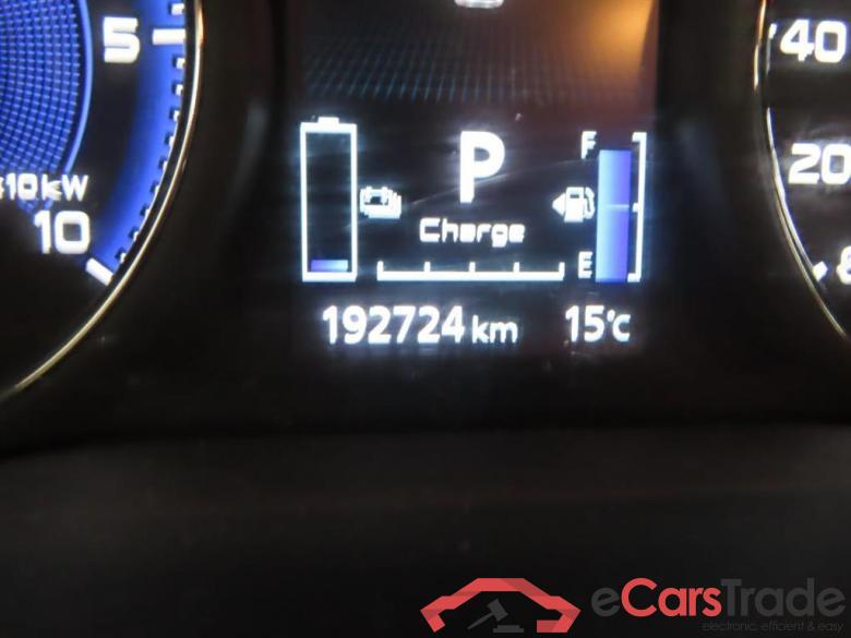 MITSUBISHI OUTLANDER 2.4 PHEV Pure #4