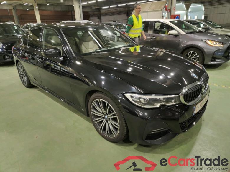 BMW 3-serie 2.0 330I (190KW) BERLINE #2