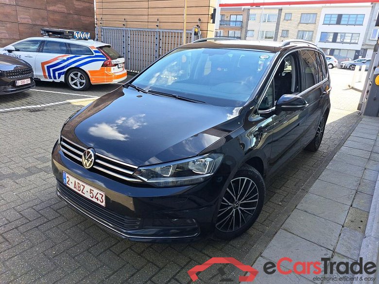 VOLKSWAGEN - VW  TOURAN TDi 122PK Highline Pack Business & Family & Winter & Nav Discover Media & PDC