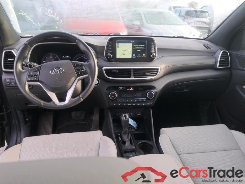 Hyundai 1.6 CRDI 136 HYBRID 48V DCT-7 EXECUTIVE Tucson / 2018 / 5P / SUV 1.6 CRDI 136 HYBRID 48V DCT-7 EXECUTIVE #5