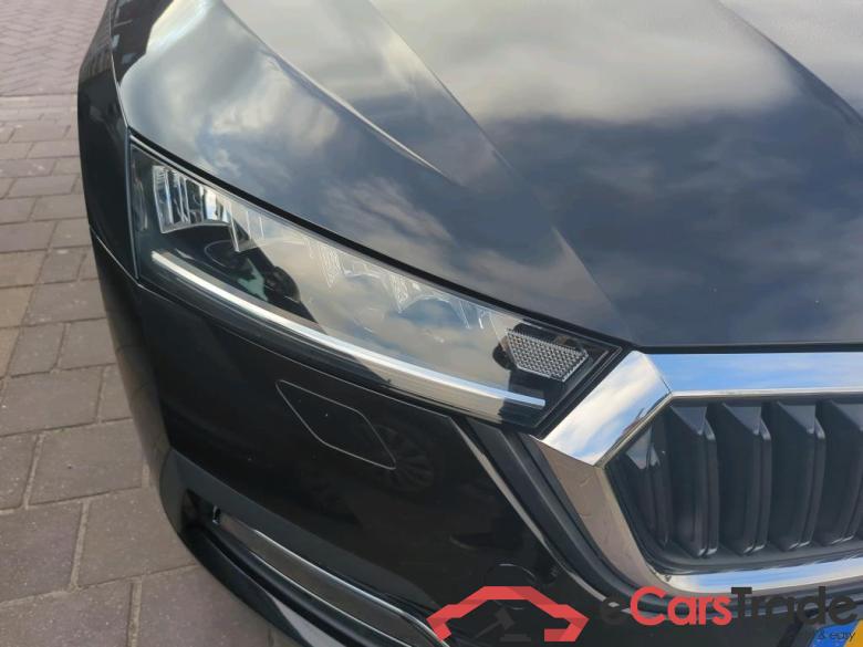 SKODA Octavia Combi 81 kW #4