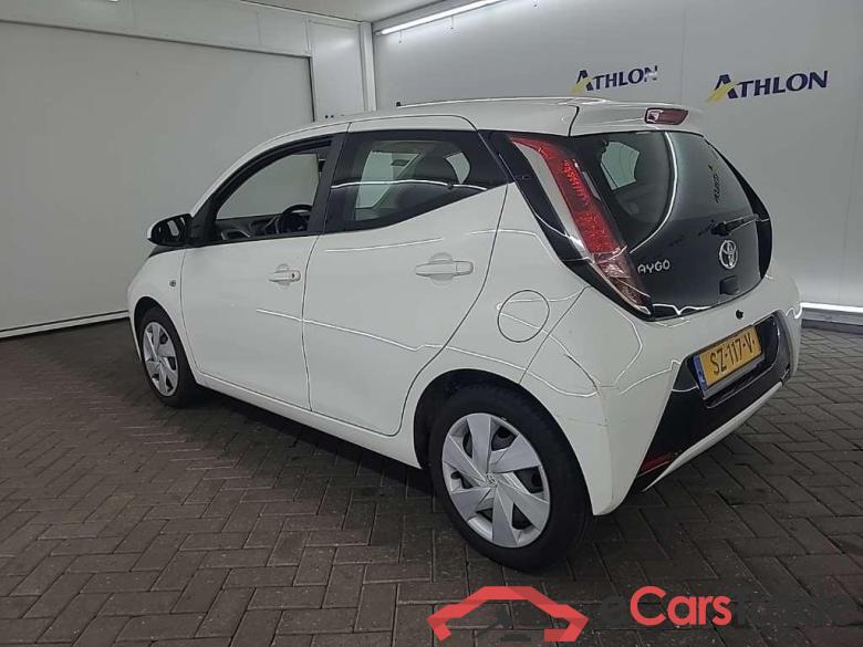 TOYOTA Aygo 1.0 VVT-i x-nav 5D 51kW #4