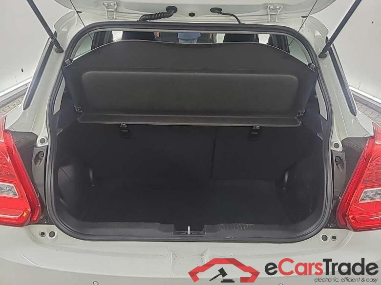 SUZUKI Swift 1.2 Smart Hybrid Style 5D 61kW #5