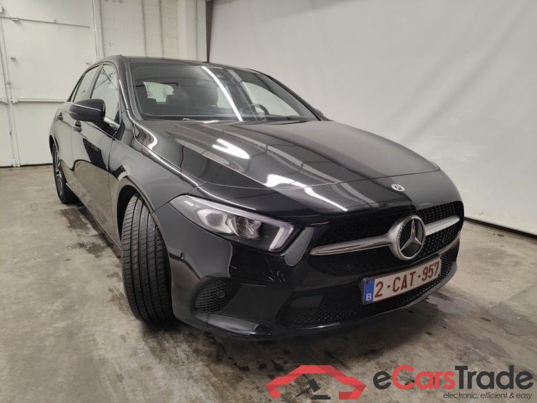 Mercedes-Benz A-Klasse A 180 Business Solution Aut. 5d #2