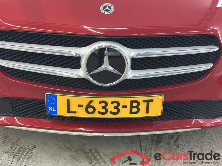 Mercedes B-Class '18 Mercedes-Benz B-Klasse 200 7G-DCT Business Solution Luxury 5d #5