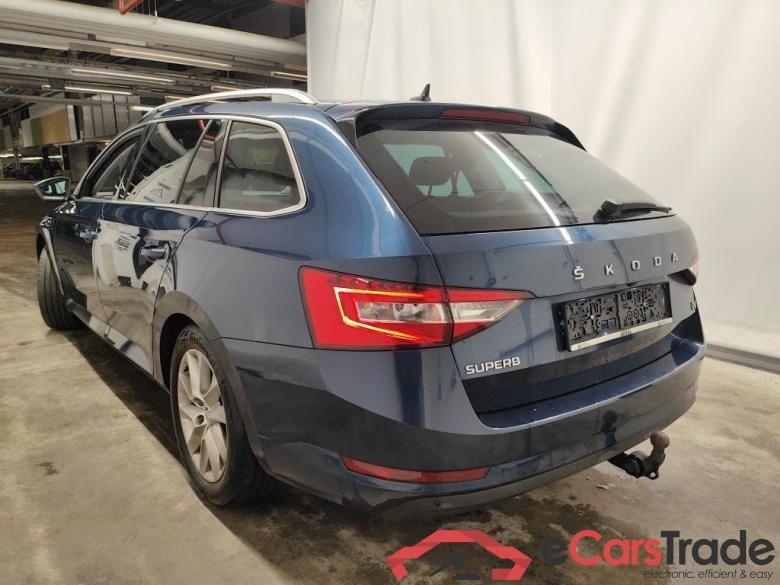 Skoda Superb Combi 1.4 TSI iV 160kW DSG6 Style 5d #3