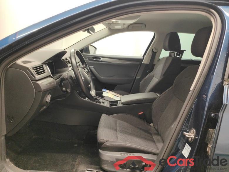 Skoda Superb Combi 1.4 TSI iV 160kW DSG6 Style 5d #6