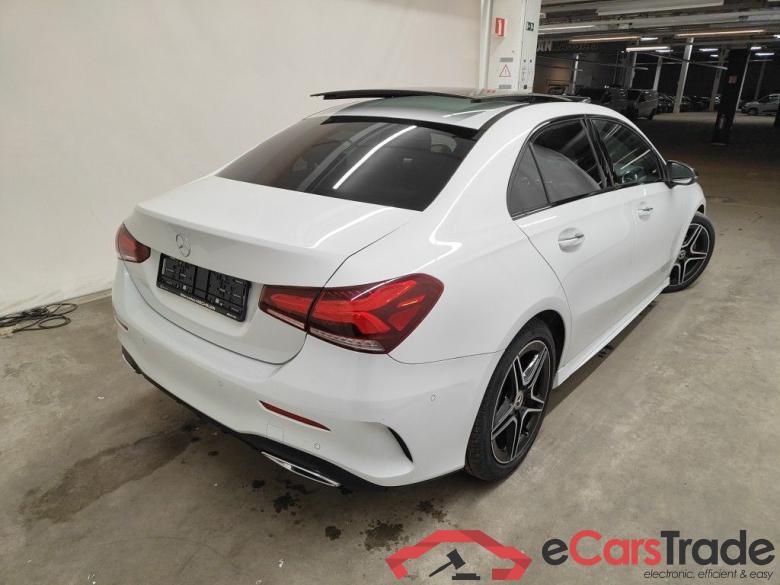Mercedes-Benz A-Klasse Limousine A 180 d DCT Launch Edition 4d #5