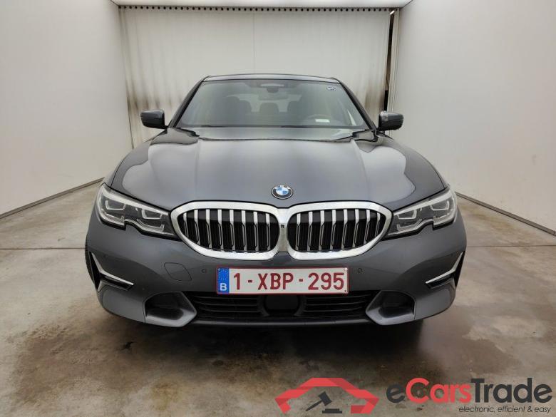 BMW 3 Reeks Berline 330e (135 kW) 4d #1