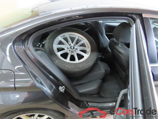 BMW 5-Serie ´16 Baureihe 5 Lim. 530 d 3.0 210KW AT8 E6d #1