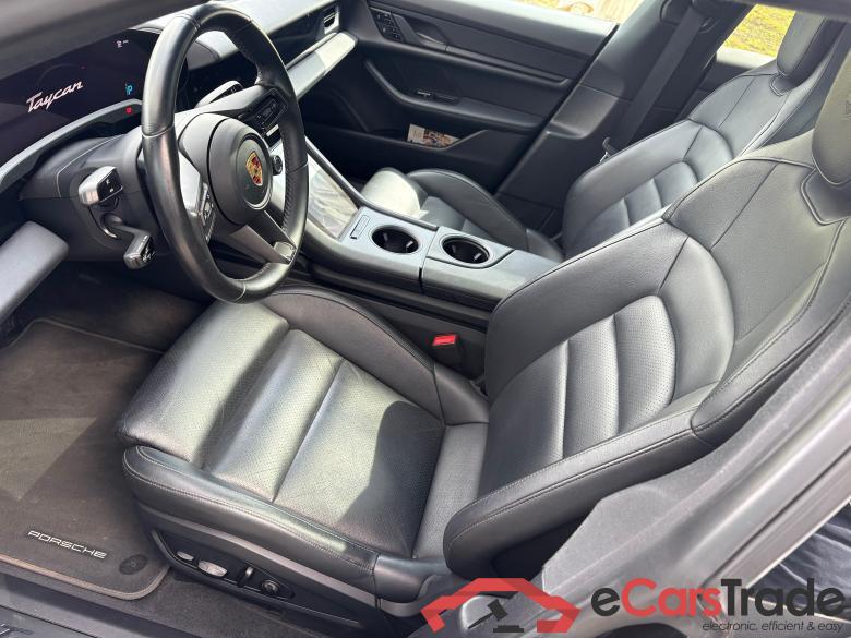 PORSCHE Taycan  #5