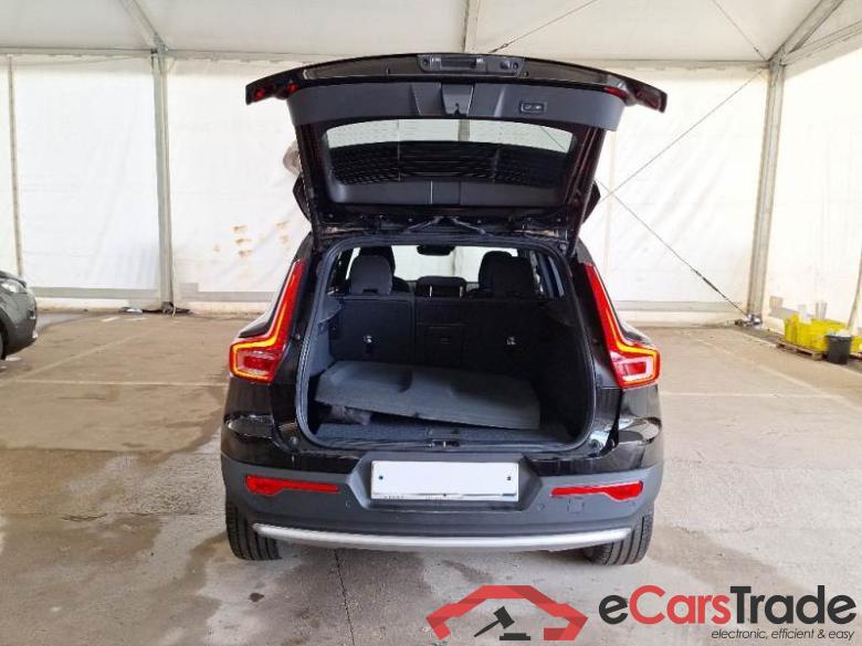 Volvo 11 VOLVO XC40 / 2021 / 5P / SUV T4 RECHARGE PLUG-IN AUTO CORE #5