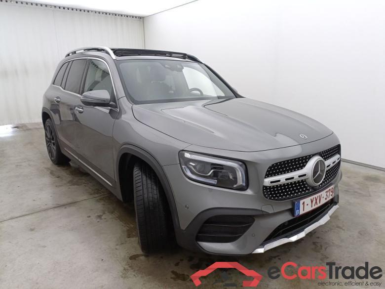 Mercedes-Benz GLB GLB 220 d 4MATIC 5d #2