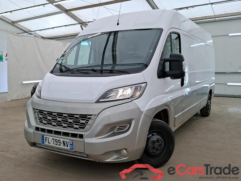 Citroen 35 L3H2 BlueHDi 110 BVM6 Club CITROEN Jumper / 2014 / 4P / Fourgon tôlé 35 L3H2 BlueHDi 110 BVM6 Club #1