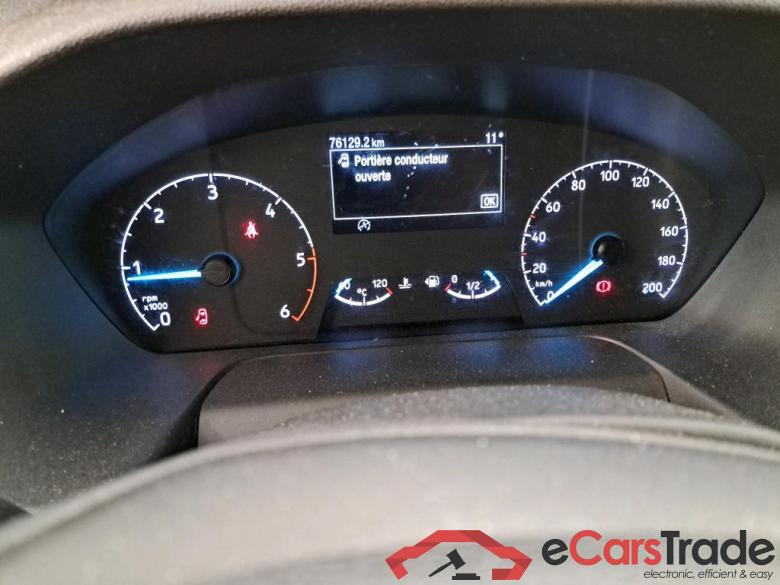 Ford 2.0 ECOBLUE 105 300 L1H2 TREND BUSINESS FORD Transit Custom / 2018 / 4P / Fourgon tôlé 2.0 ECOBLUE 105 300 L1H2 TREND BUSINESS #6