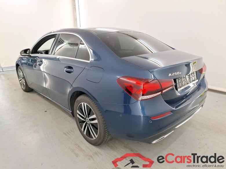 MERCEDES-BENZ A-CLASS LIMOUSINE 1.3 A 250 E BUSINESS SOLUTION DCT rn #3