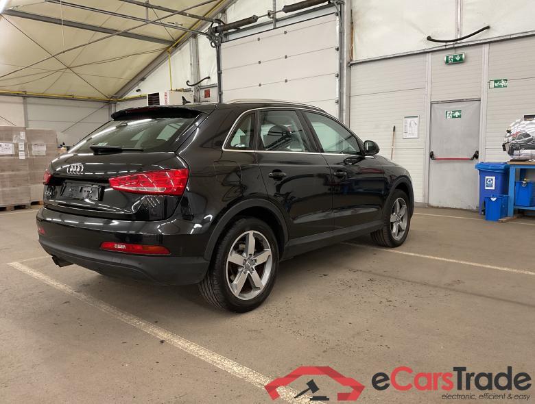Audi Q3 2.0 TDi Navi Leather Klima PDC ... #3