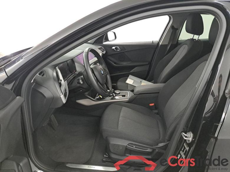 BMW 1 SERIES HATCH 1.5 116DA (85KW) Business Storage Model Advantage #5