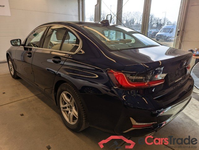 BMW 3-Serie ´18 Baureihe 3 Lim. 320 d Luxury Line 2.0 140KW AT8 E6d #2