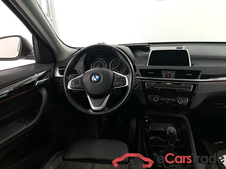BMW X1 2.0 sDrive18d X-Line Pano LED-Xenon Navi 1/2 Sport-Leather KeylessGo Camera Klima PDC ... #6
