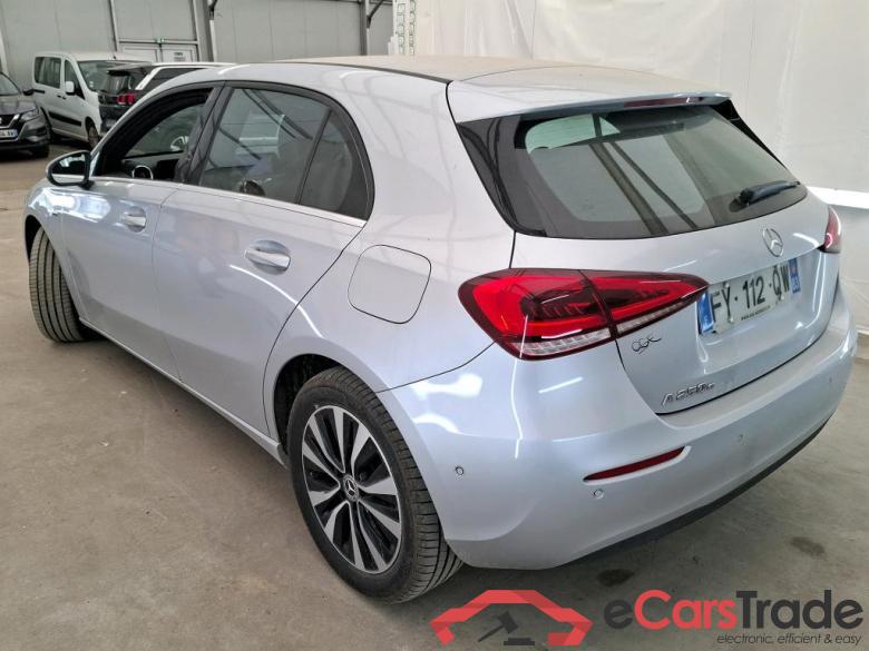 Mercedes A 250 e Business Line 8GDCT MERCEDES-BENZ Classe A Compact  2018  5P  Berline A 250 e Business Line 8GDCT #2
