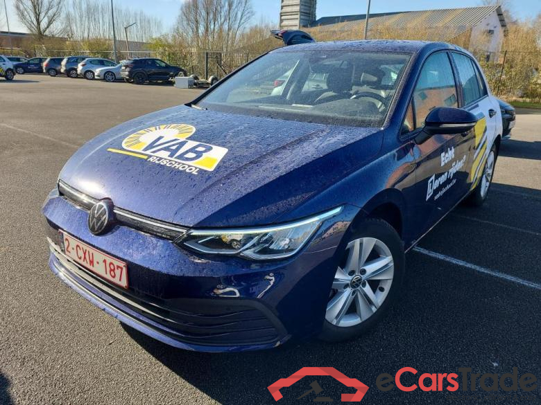 Volkswagen Golf VIII 1.0 TSI Life LED Virtual Navi KeylessGo Klima PDC ...