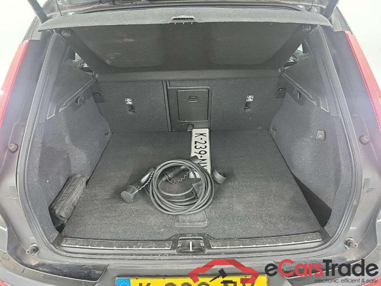 VOLVO XC40 Recharge T5 Inscription 5D 192kW #5