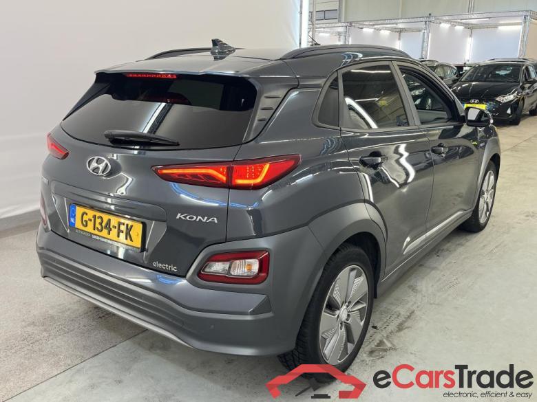 Hyundai Kona '17 Hyundai KONA Premium Electric 64 kWh 5d #2