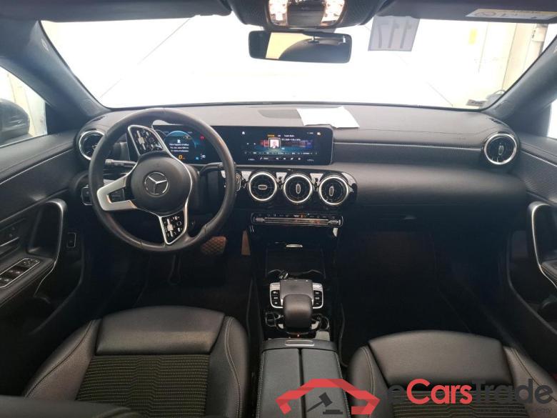 Mercedes CLA 200 d Business Line BA8 MERCEDES-BENZ CLA Shooting Brake / 2019 / 5P / Break CLA 200 d Business Line BA8 #5