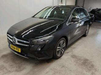 Mercedes B 180