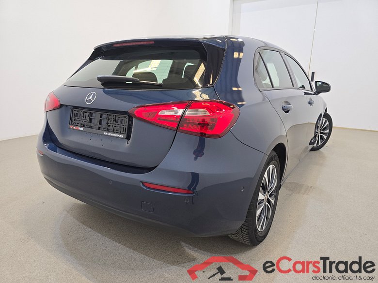 Mercedes A 180d Widescreen Navi KeylessGo Camera Klima PDC ... #4