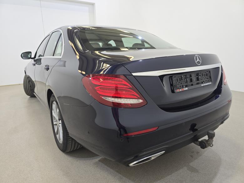 Mercedes E 200d Aut. LED-Xenon Widescreen Navi Sport-Leather KeylessGo Camera Klima PDC ... #6