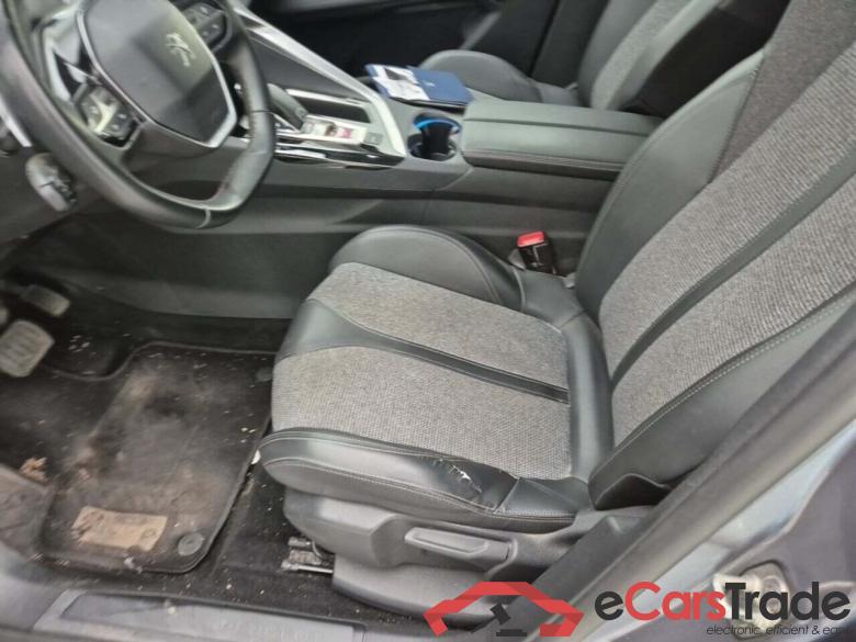 PEUGEOT 3008 1.5 BLUEHDI ALLURE EAT8 #5