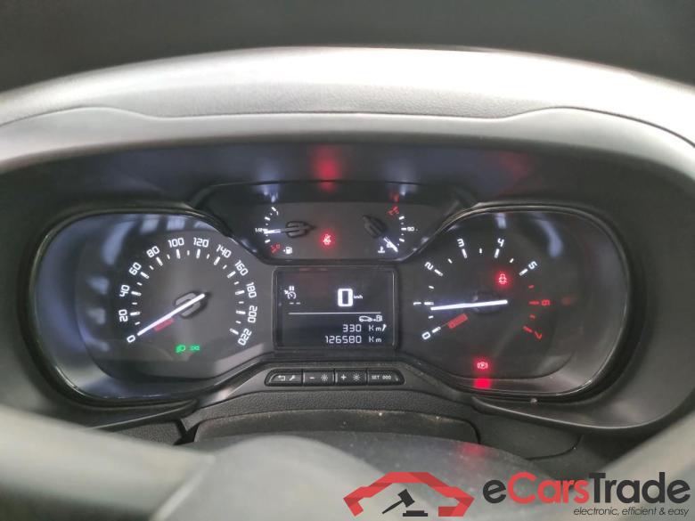 Toyota 1.5 Medium 100 D-4D Business TOYOTA Proace City / 2019 / 4P / Fourgonnette 1.5 Medium 100 D-4D Business #6