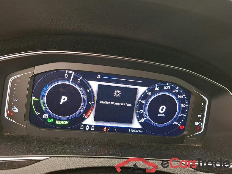 Volkswagen 1.4 TSI DSG HYBRIDE RECHARGEABLE SW GTE VOLKSWAGEN Passat SW / 2019 / 5P / Break 1.4 TSI DSG HYBRIDE RECHARGEABLE SW GTE #6