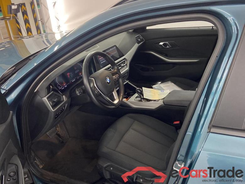 BMW 3 SERIES TOURING 2.0 318IA (115KW) AUTO TOURING Business  Model Advantage Mirror #5