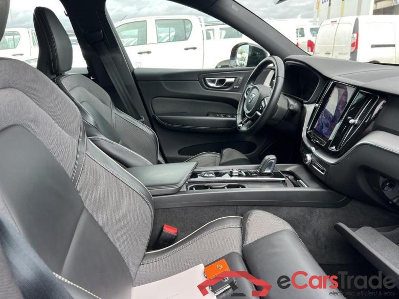 Volvo 2.0 T6 AWD Recharge R-Design Auto VOLVO XC60 / 2017 / 5P / todoterreno 2.0 T6 AWD Recharge R-Design Auto #6