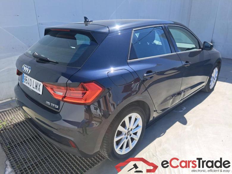Audi Sportback Advanced 25 TFSI 70kW (95CV) AUDI A1 / 2018 / 5P / berlina con portón Sportback Advanced 25 TFSI 70kW (95CV) #2