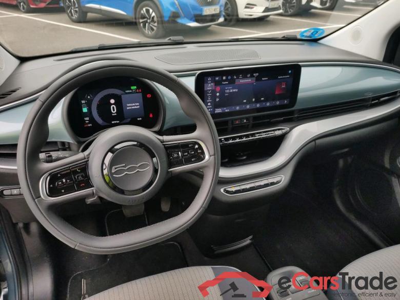 Fiat Icon Hb 320km 85kW (118CV) 500 e Icon 42kWh1 #3